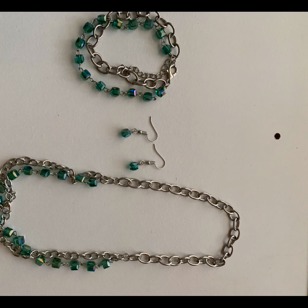 Jewelry set - Picture 2 of 5